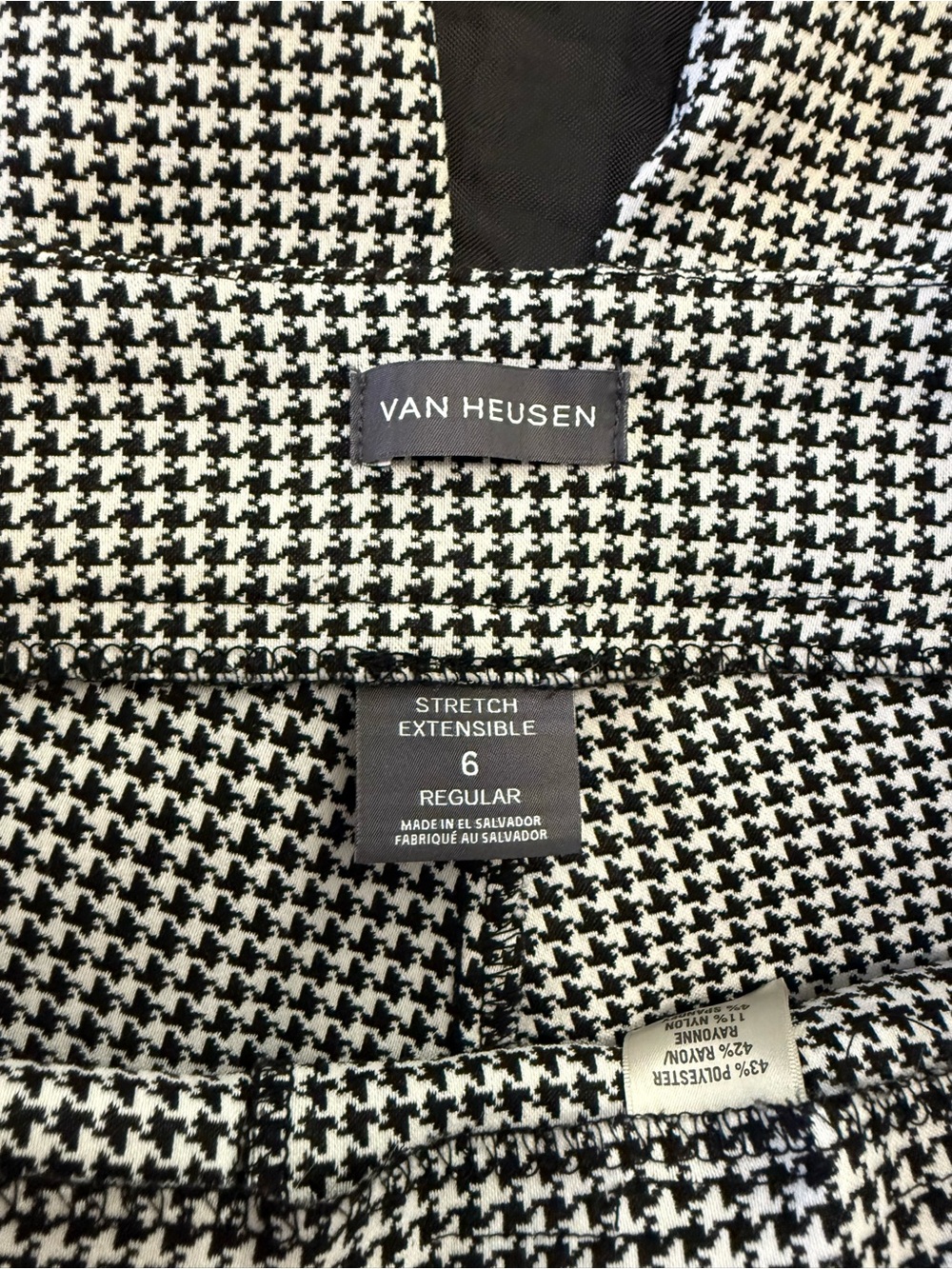 Van Heusen Black and White Houndstooth Skinny Pants with ankle zipper Size 6 - Picture 9 of 10